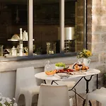 La Cour De 3* Beaune (Cote d'Or)