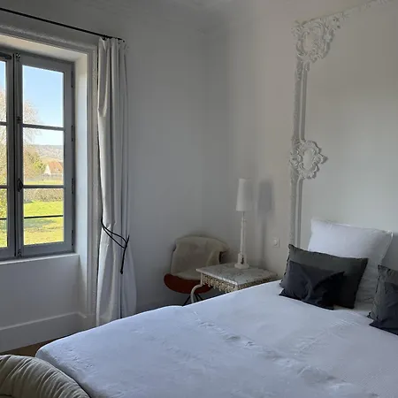 La Cour De Guest house *